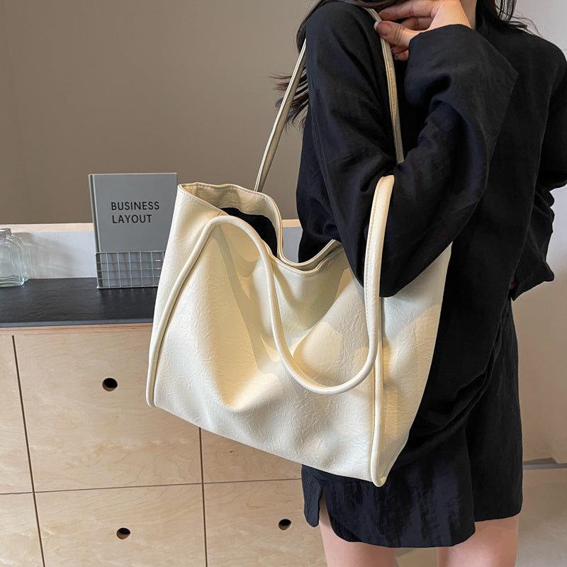 Leather Soft Shoulder Bag – Spacious Commuter & Travel Tote for Women