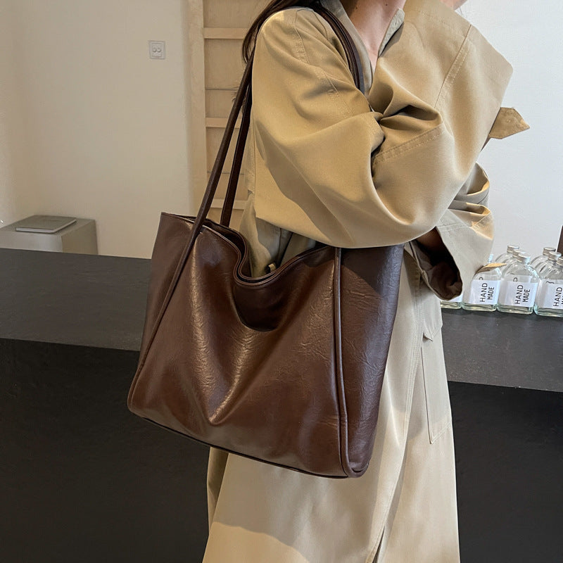 Leather Soft Shoulder Bag – Spacious Commuter & Travel Tote for Women